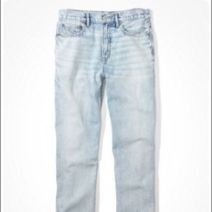 AE 90s boyfriend jeans